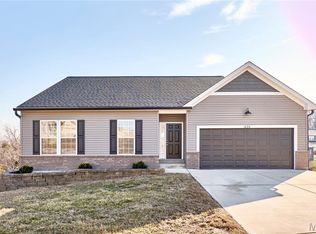1824 Oak Dr, Festus, MO 63028