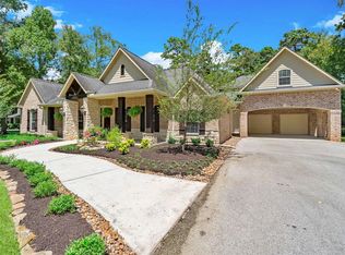 35 Timber Ln, Conroe, TX 77384