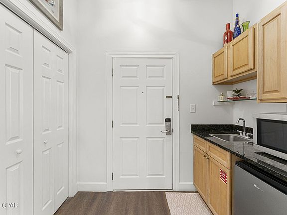 4th image of 10343 E State Highway B293 #30-A