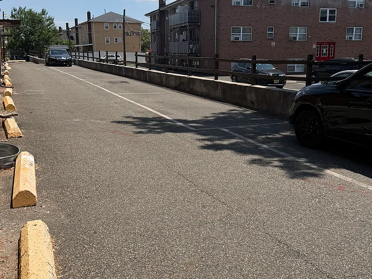 362 Williamson St #A10 — Photo 8