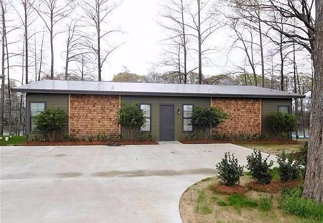 1st image of 911 Finks Hideaway Road