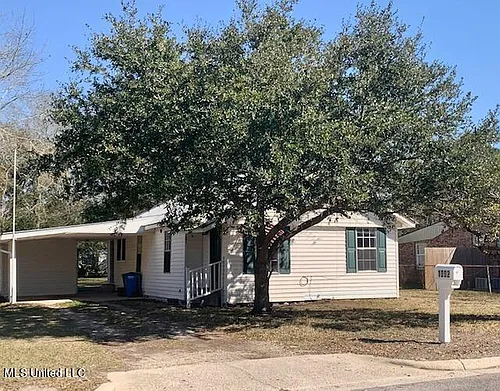 1002 Belair St Photo 1