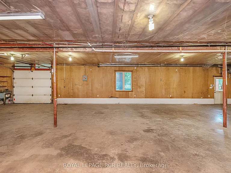 428 Main St W #LOWER — Photo 10
