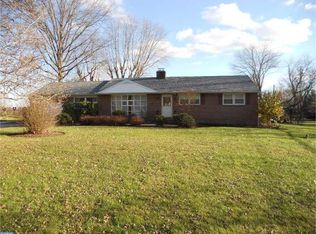 28 Vaux Ln, Phoenixville, PA 19460