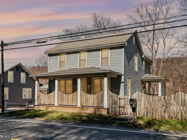 6200 Spring Rd, Shermans Dale, PA 17090