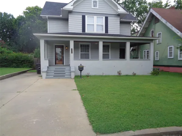 1208 S Johnstone Ave, Bartlesville, OK 74003