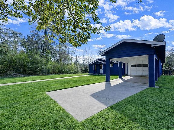 4th image of 232 Hideaway Ln