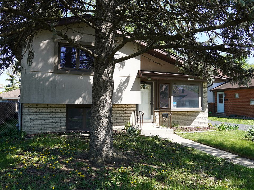 1st image of 17203 Country Ln