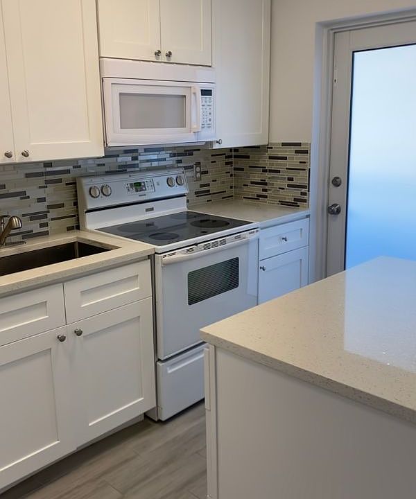 2nd image of 4502 N Federal Hwy APT 327C