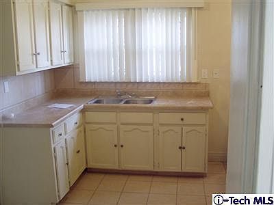 2nd image of 3952 Brighton Ave #1/2