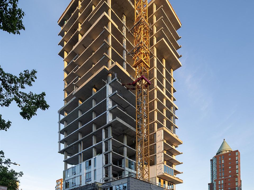 1st image of 1818 Alberni St #1402