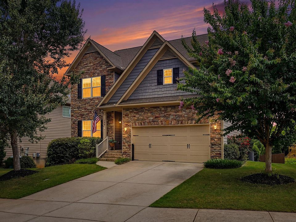1st image of 124 Raven Falls Ln