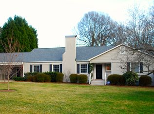 1115 Aylesford Rd, Charlotte, NC 28211