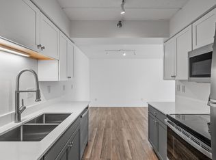 6532 16th Ave S APT 208, Minneapolis, MN 55423