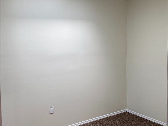 2nd image of 189-15 Jamaica Ave #2A