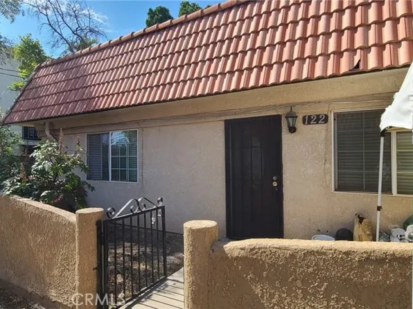 1715 W Clinton Ave APT 122, Fresno, CA 93705