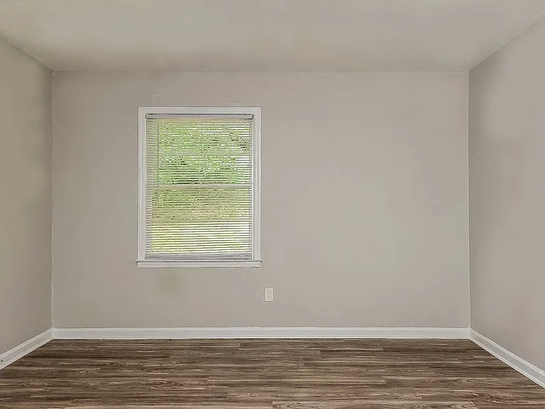 7015 Knollwood Dr — Photo 14