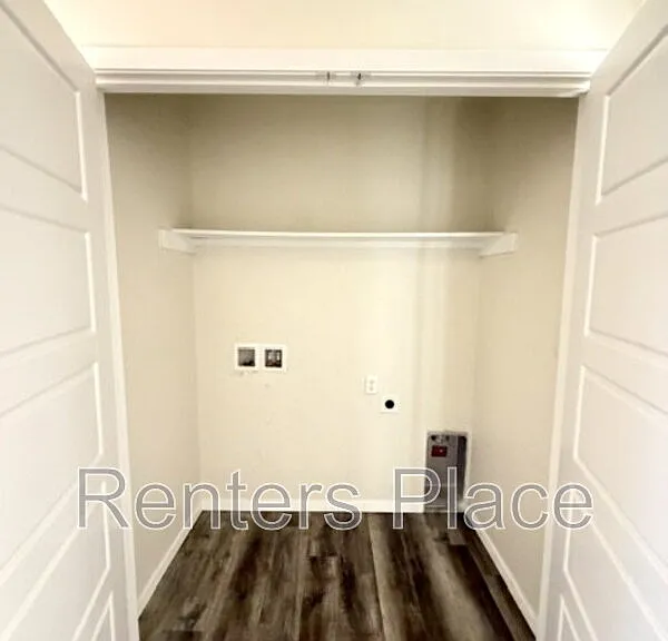 8316 E 161st Pl S — Photo 15