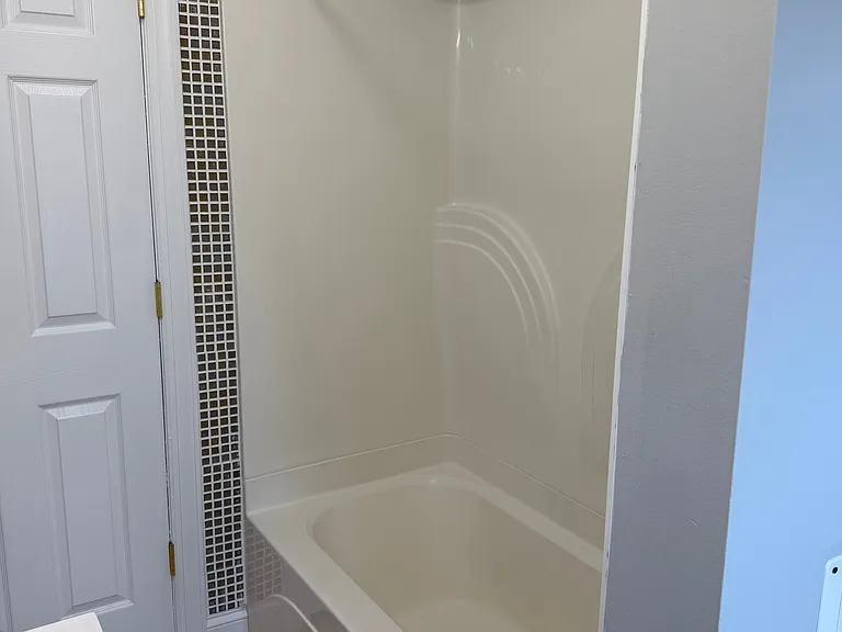 9 Cedar Ave — Photo 17