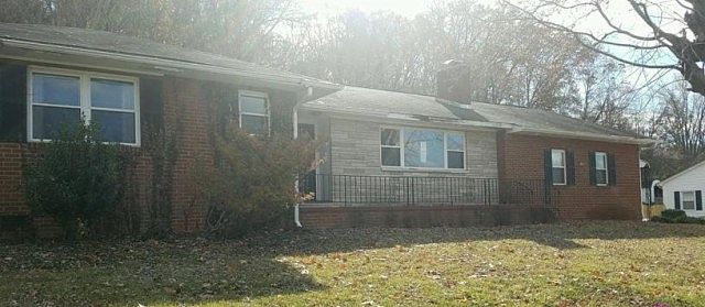 1st image of 4928 Spring Valley Dr