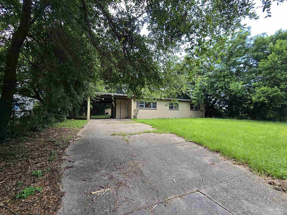 1st image of 102 Emerald Ave