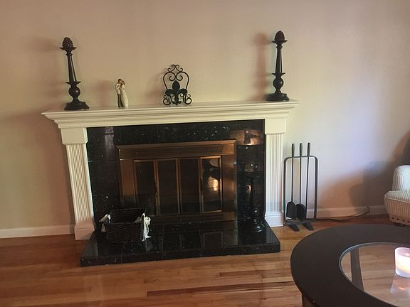 3rd image of 5517 Sharon Ln