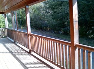 360 Seafoam Rd, Whitethorn, CA 95589