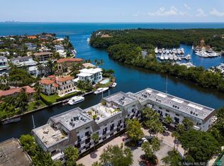 6901 Edgewater Dr APT 212, Coral Gables, FL 33133
