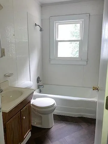 603 High St — Photo 2