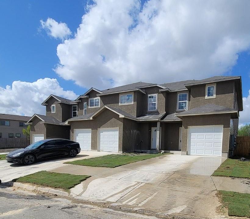 1st image of 7311 Colina Way #101