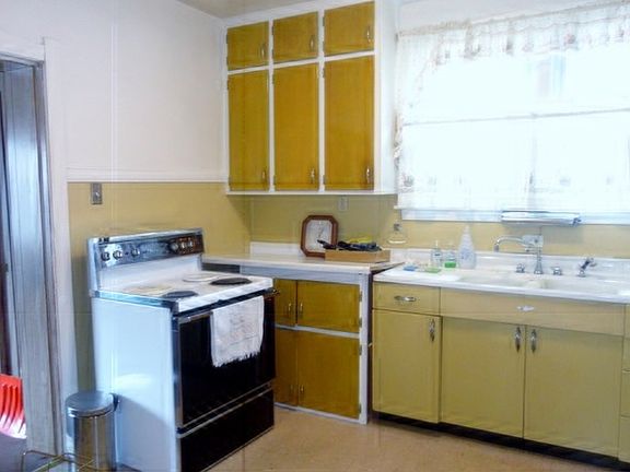 5th image of 2620 N 77th Ct