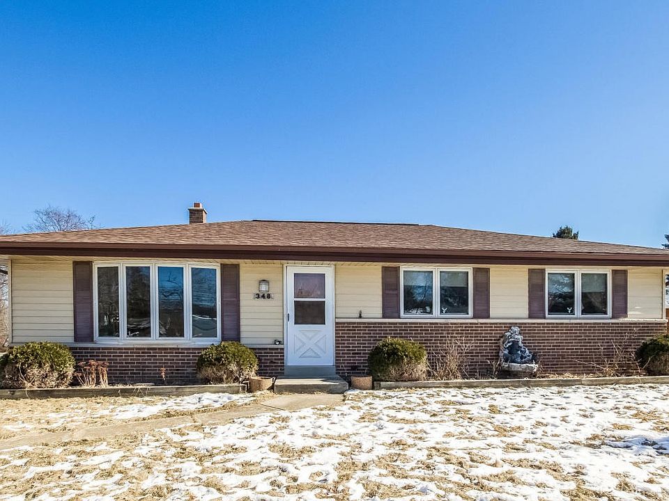 001-Front_View-3690577-medium