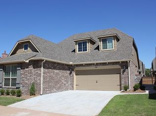 3308 W Oakland St N, Broken Arrow, OK 74012