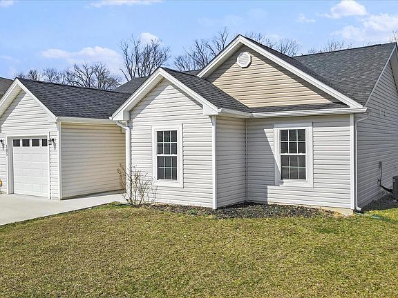 2nd image of 105 Whippet Ct