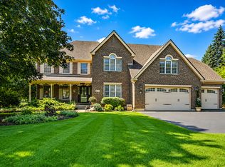 2617 Crystal Way, Crystal Lake, IL 60012