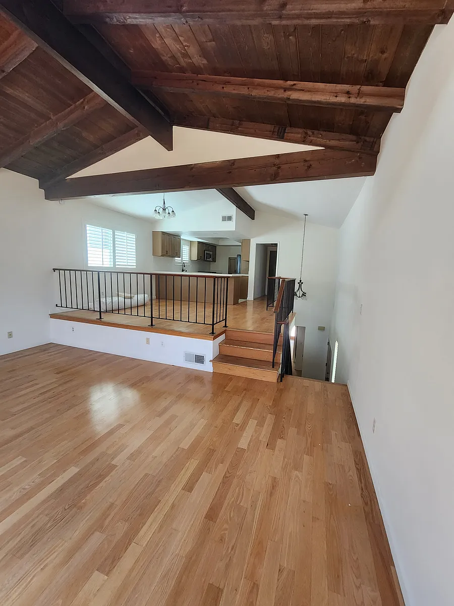 Building Photo - 1526 Herrin St