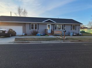 3024 22nd St S, La Crosse, WI 54601