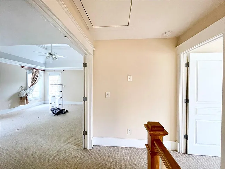 555 Vinings Springs Dr SE — Photo 29