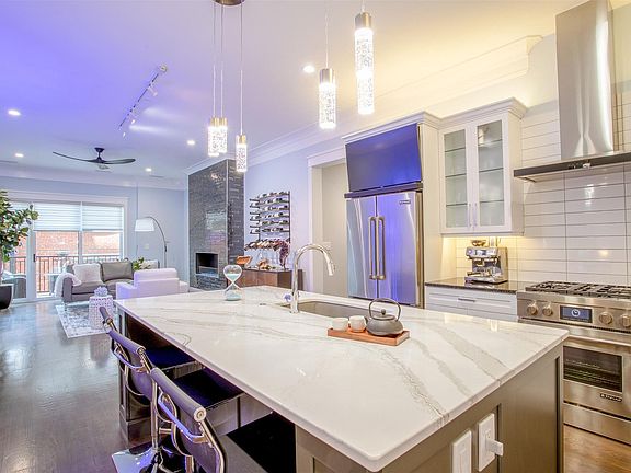 5th image of 104 N Markley St #104
