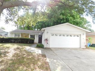 11134 Oakhaven Dr, Pinellas Park, FL 33782