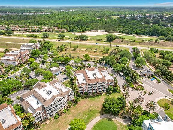 3rd image of 1116 Sunset View Cir APT 304