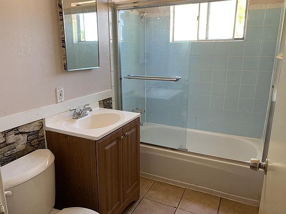 3rd image of 1138 Appian Ln #D