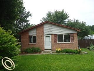 3rd image of 13716 Fellrath St