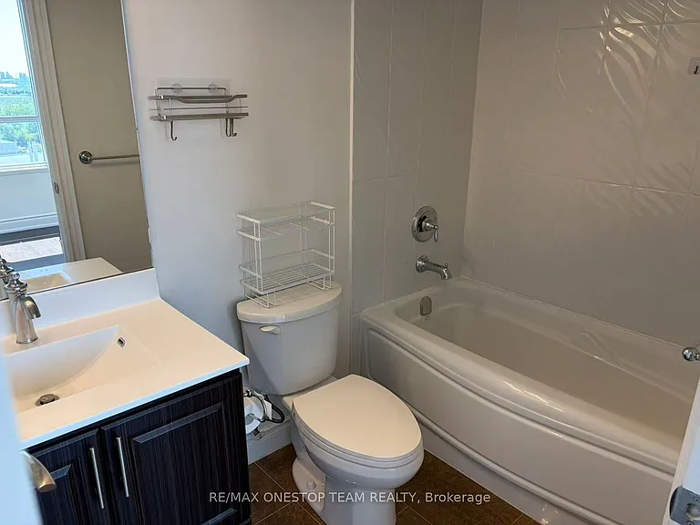89 S Town Centre Blvd #1605 — Photo 7