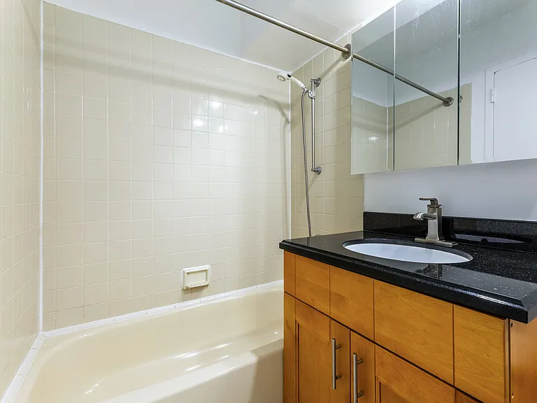 376 Broadway #19D — Photo 4