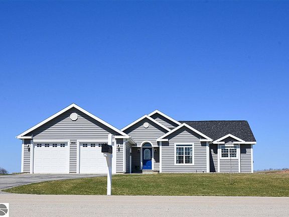 2nd image of 7509 E Meadows Dr