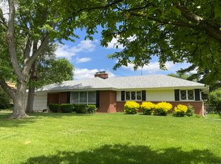 720 McClaran Ave, Aurora, IL 60506