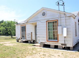 501 E Church St, San Saba, TX 76877