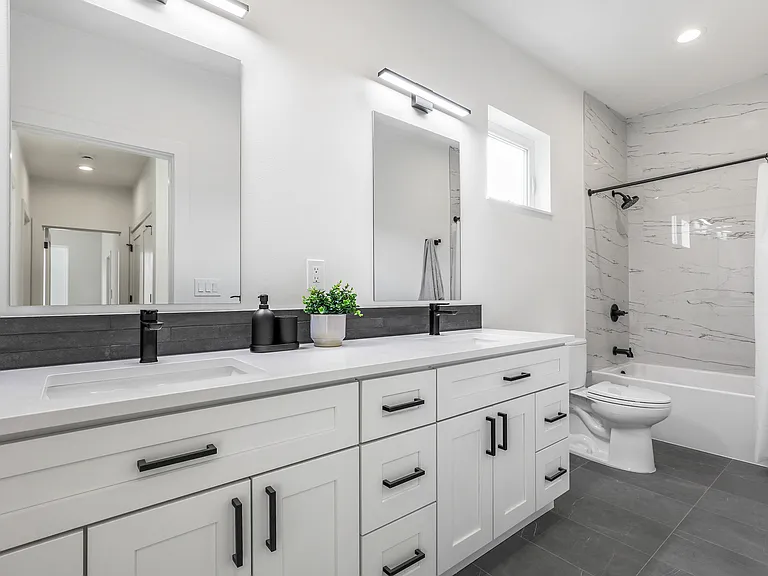 10626 E Riverside Dr — Photo 29
