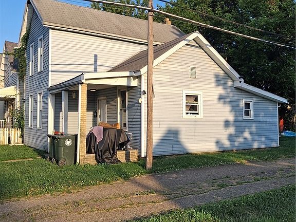 5th image of 1412 4th St NE